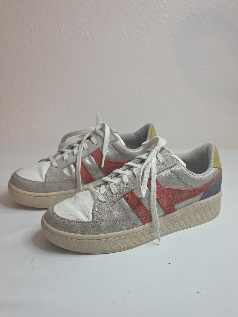 GOLA SUPERSLAM BLAZE METALLIC PLATFORM SNEAKERS WOMENS SIZE 7 ORANGE YELLOW